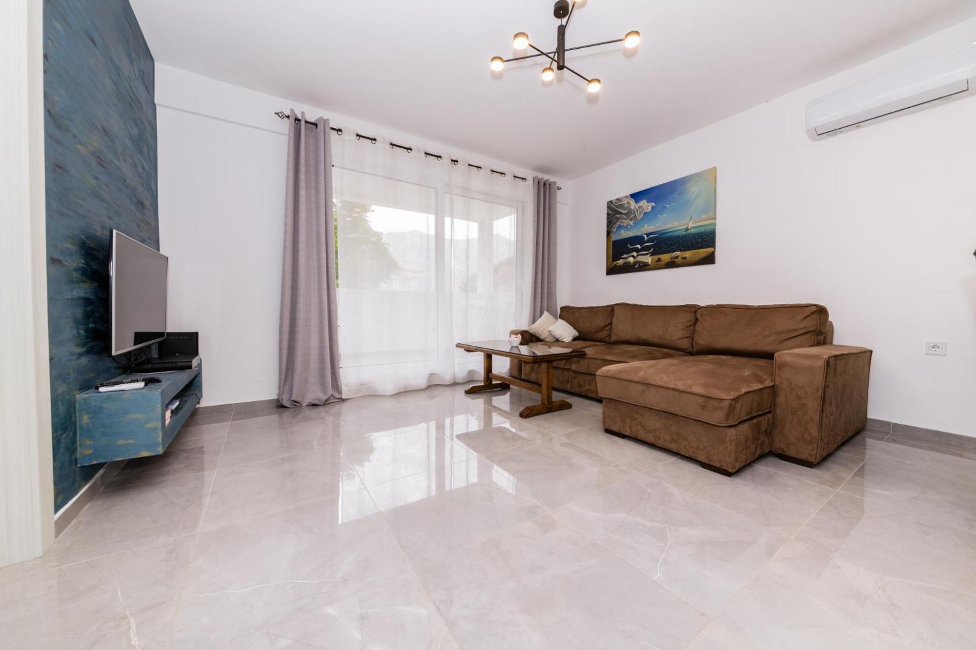 Paun Apartment Kotor Zewnętrze zdjęcie